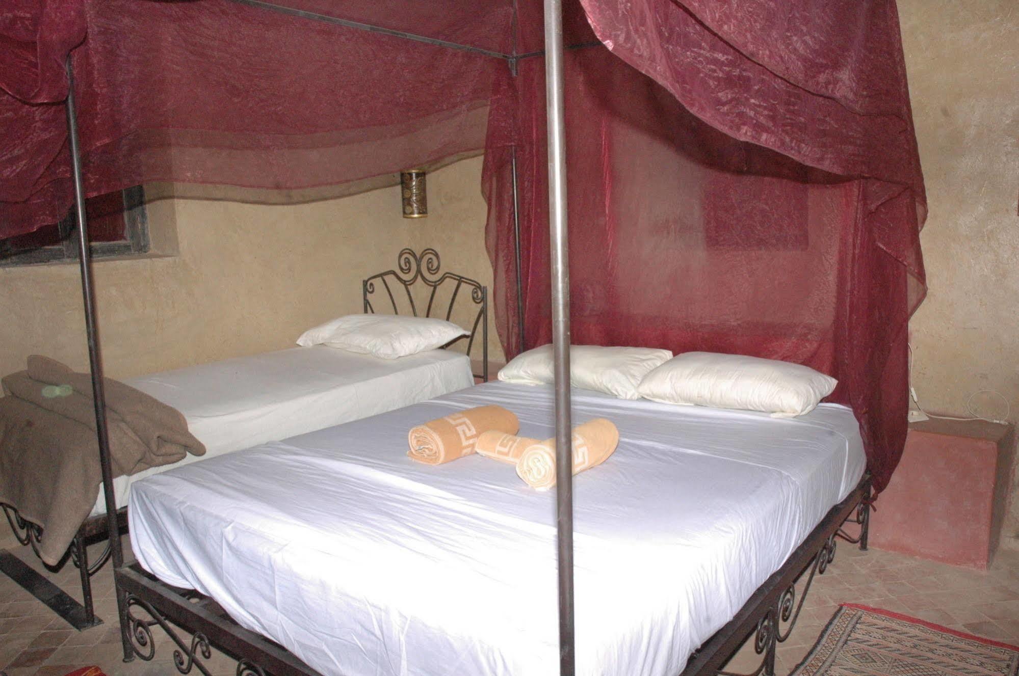 Auberge Kasbah Leila Эрфуд Экстерьер фото